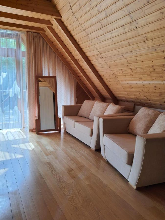 Apartamentai Hunter House Друскінінкай Екстер'єр фото