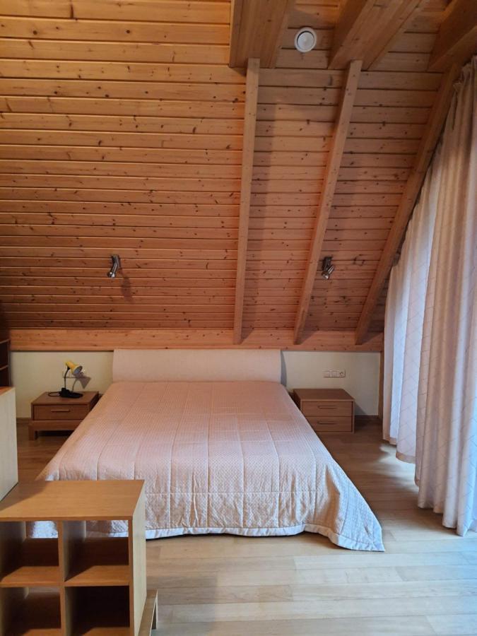 Apartamentai Hunter House Друскінінкай Екстер'єр фото